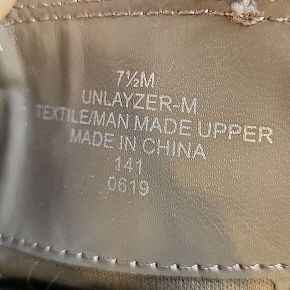 UNISA FAUX SUEDE POINTED TOE ZIP CLOSURE ANKLE BOOT - Picture 14 of 14